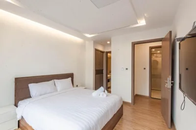 Royal Serviced apartment Vinhomes Metropolis – Photos 5